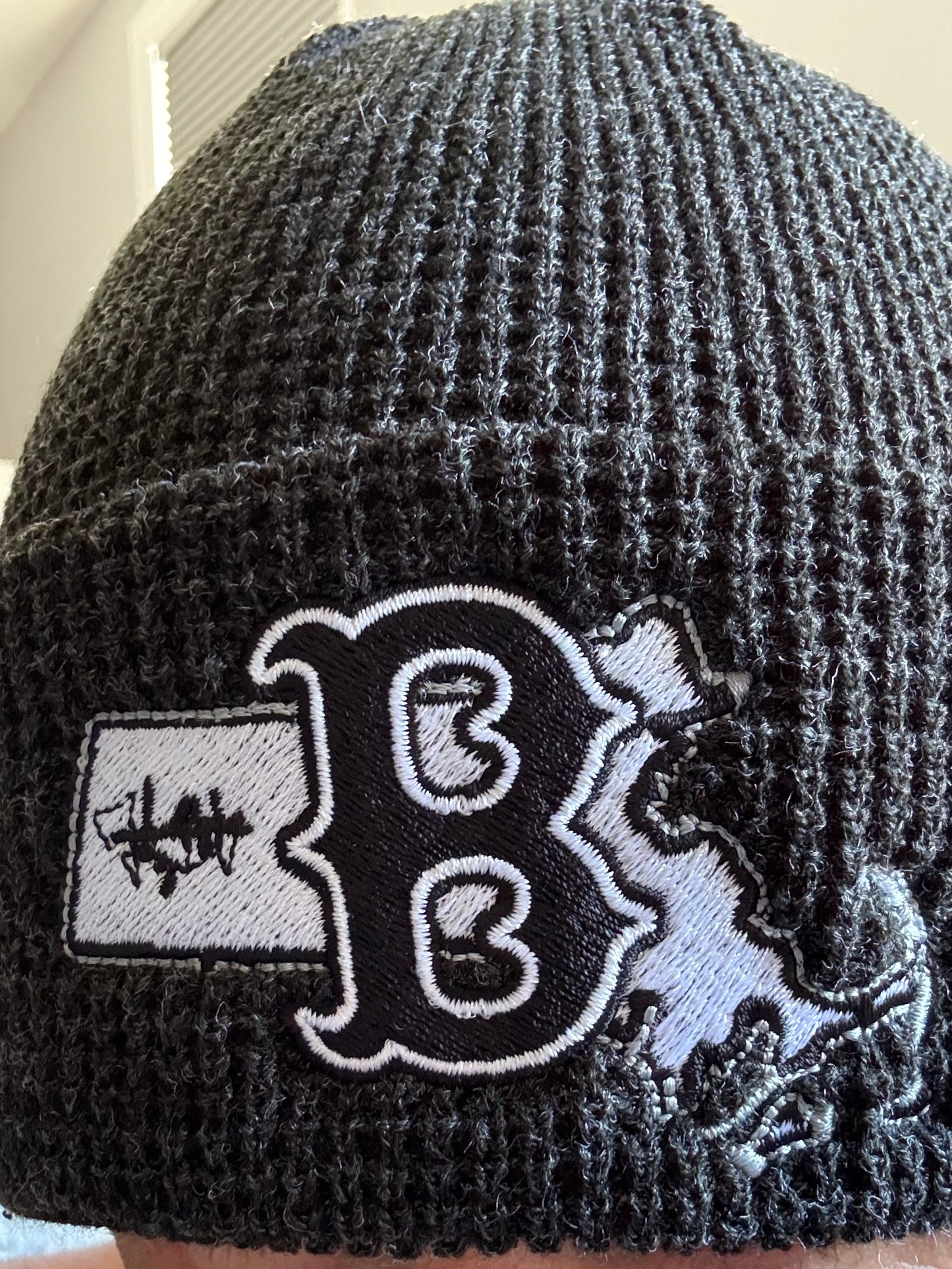 NEW!!! Black, folded rim (winter hat)