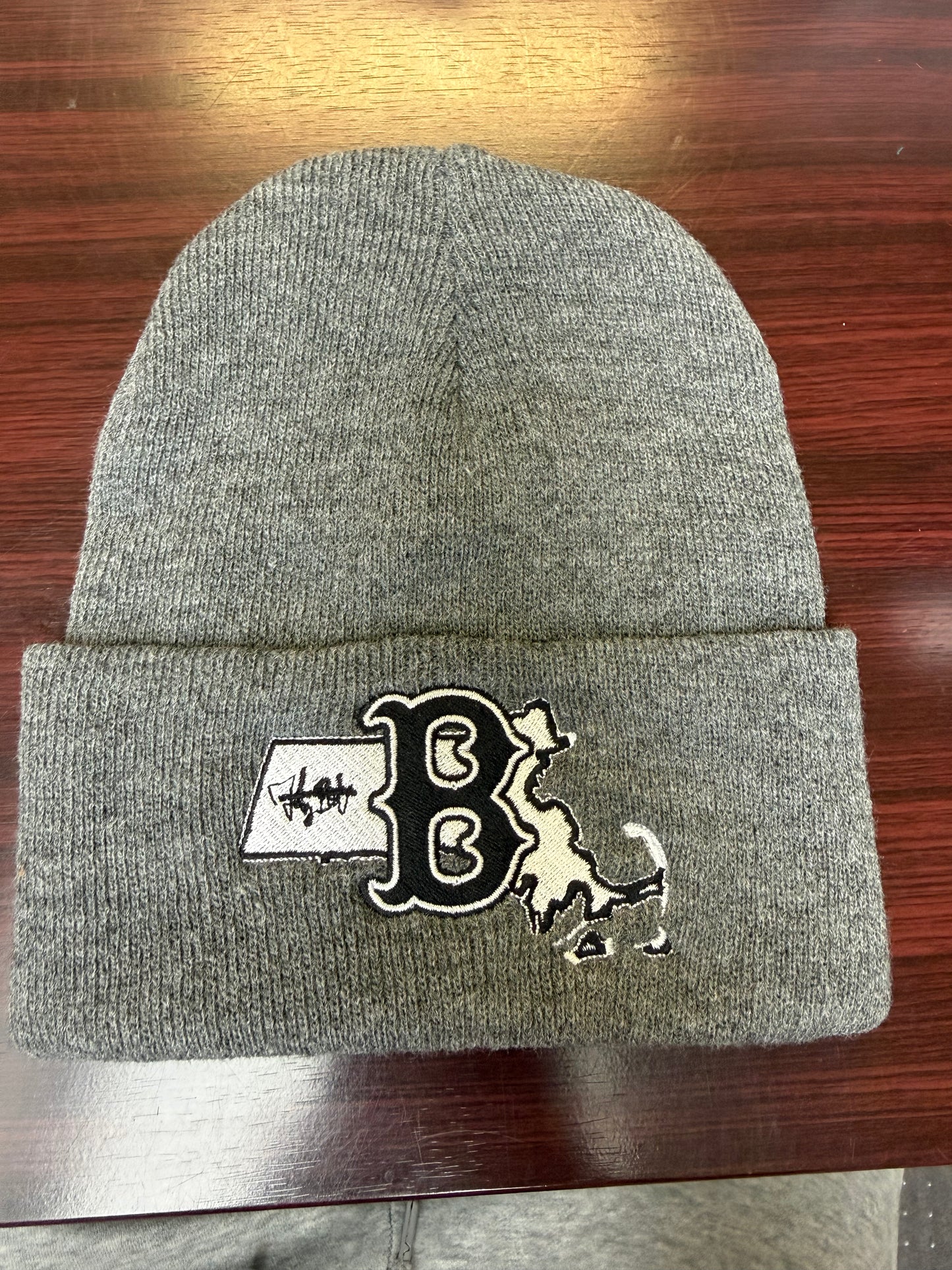 Gray folded rim winter hat with logo